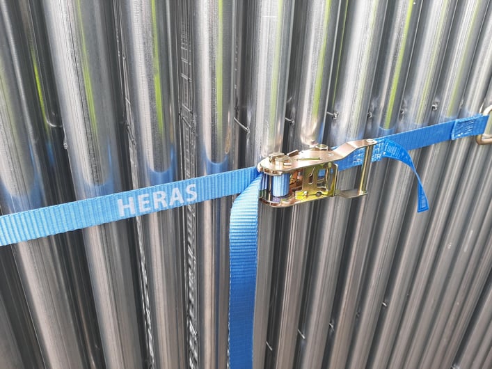 Transporting and storing construction fences